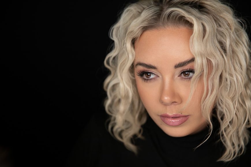 Alessandra Liguori, Beauty-Expertin, Pro Hair & Make-up Artistin, zertifizierte Spezialistin für Permanent Make-up über Qualität in der Beauty-Branche